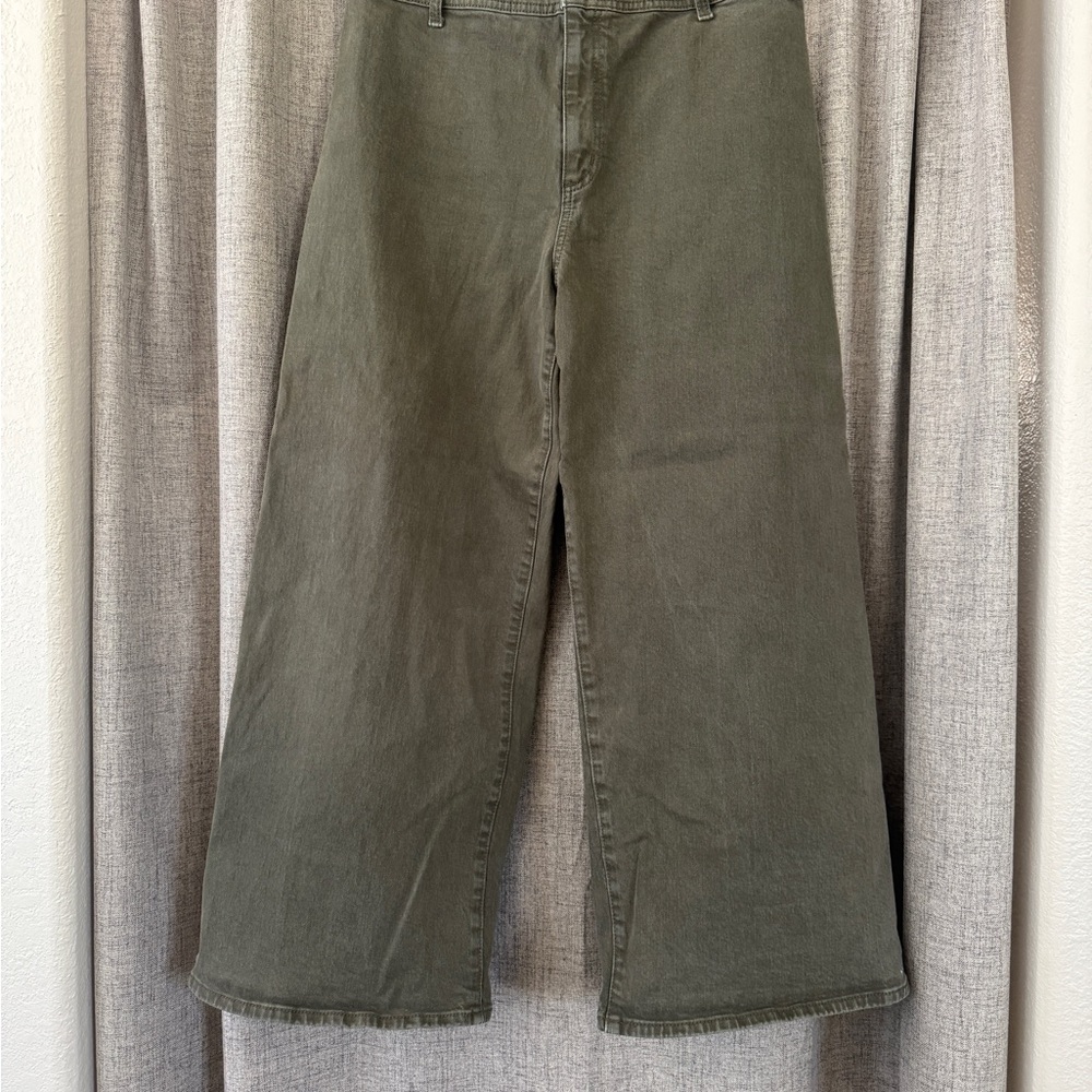Universal Thread Olive Green Wide Leg Jeans